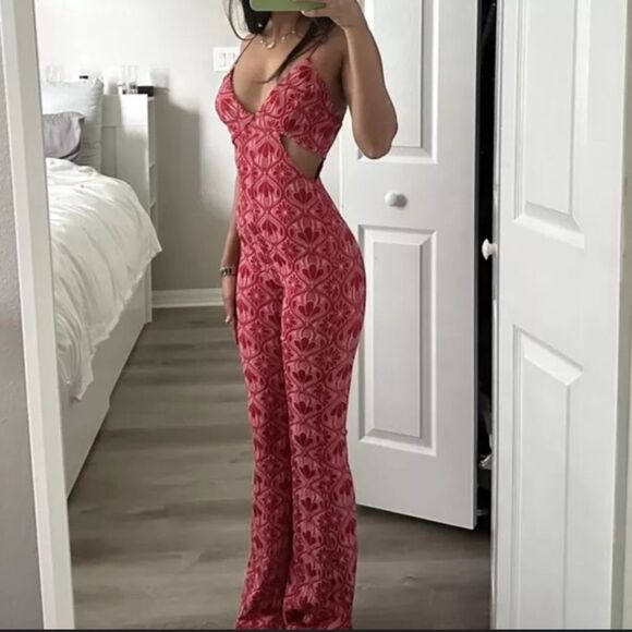 ZARA CUT OUT JACQUARD KNIT JUMPSUIT JACQUARD RED bloggers favorite size M - Picture 5 of 12